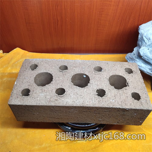益陽(yáng)市湘陶建筑材料有限公司,益陽(yáng)實(shí)心燒結(jié)磚銷售,古建磚瓦銷售,文化磚哪里好