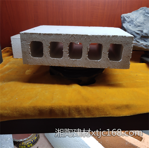 益陽市湘陶建筑材料有限公司,益陽實(shí)心燒結(jié)磚銷售,古建磚瓦銷售,文化磚哪里好